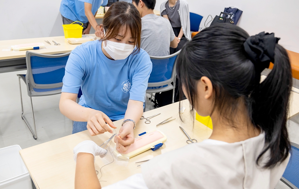 縫合にチャレンジしよう